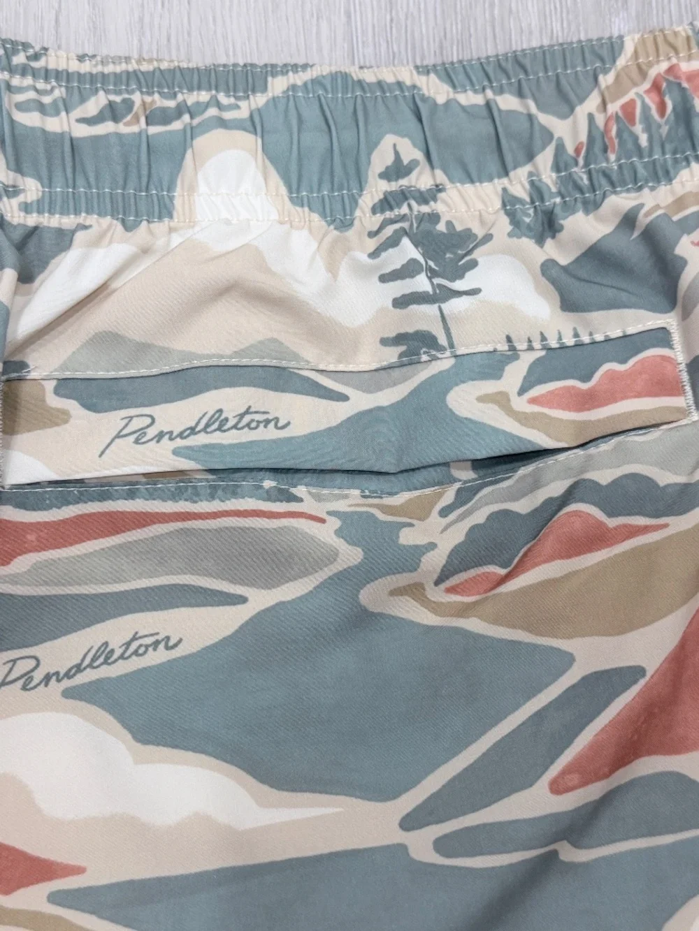 Pendleton Landscape Shoreside Swim Trunks 7” UPF 50+ Built-In Liner Mens XL